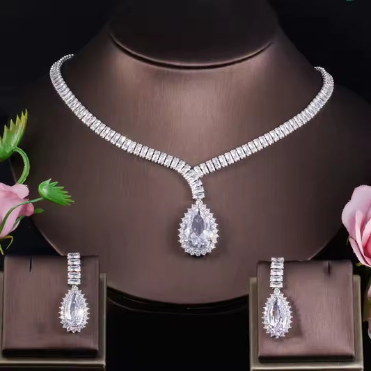 Elegant Zirconia Necklace Set with Earrings